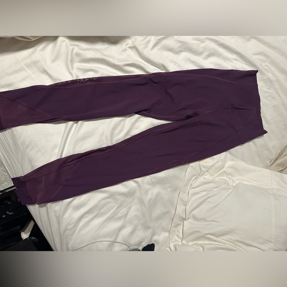 Lululemon leggings - Picture 3 of 8